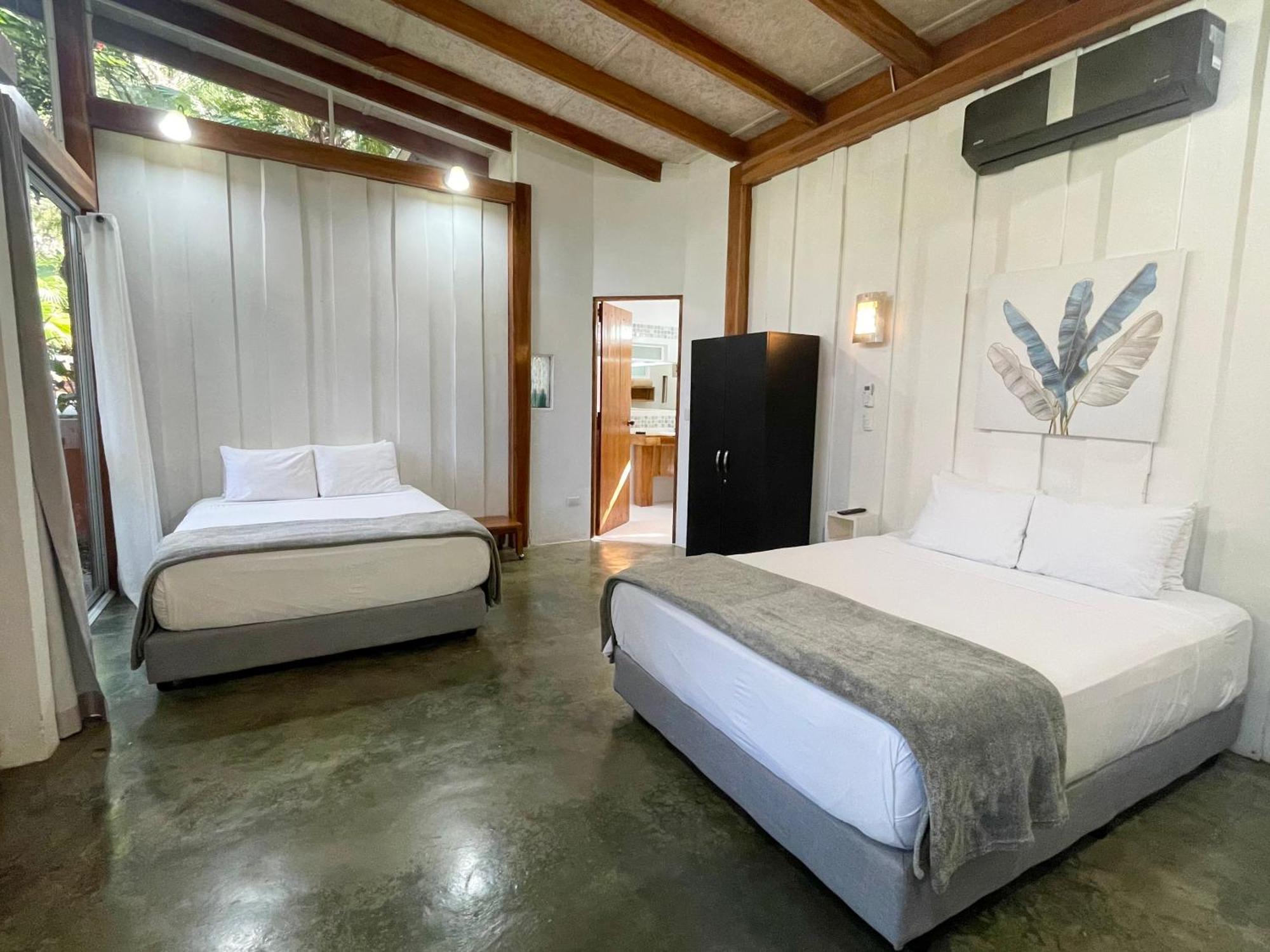 Fuego Lodge Playa Santa Teresa  Extérieur photo