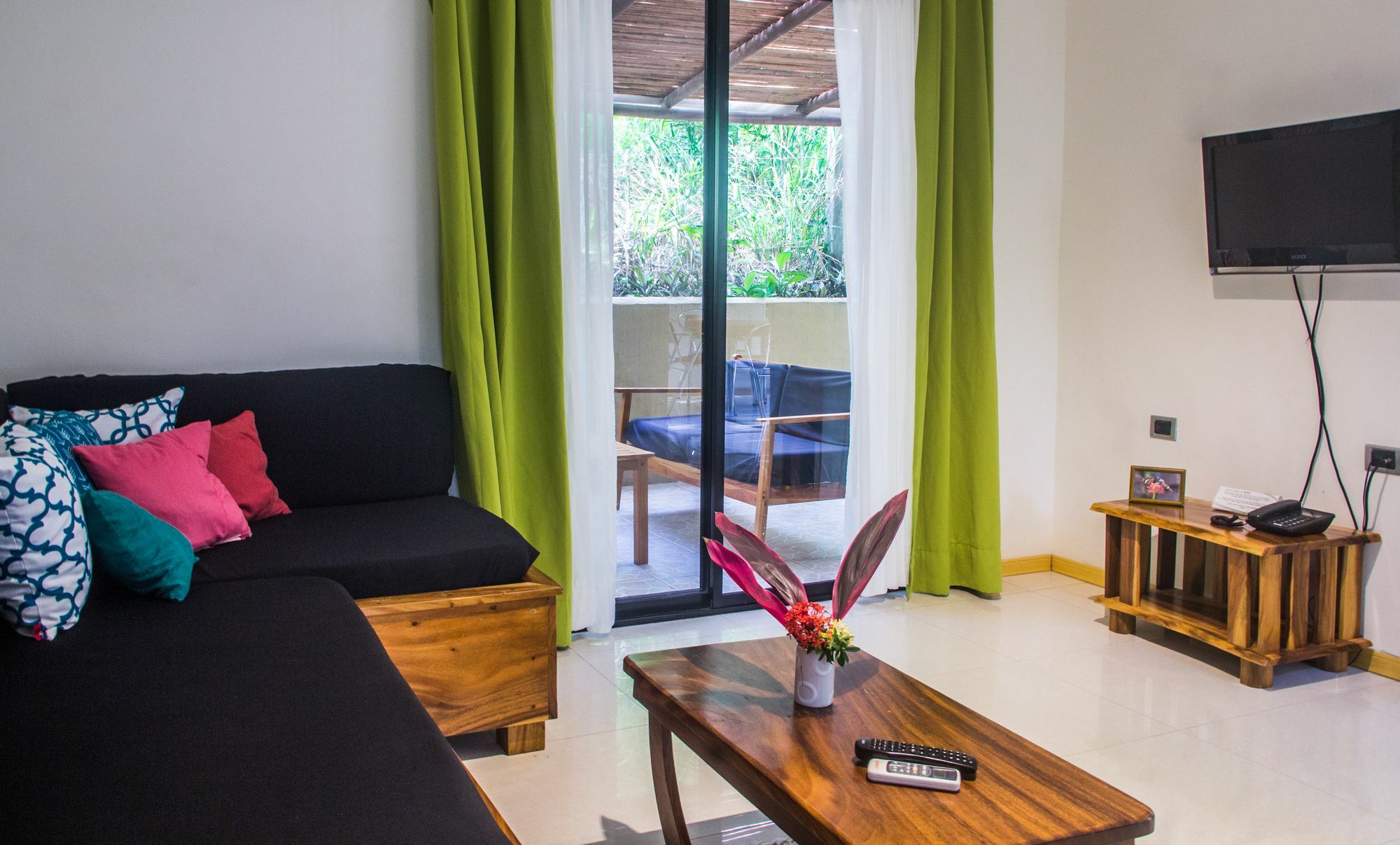 Fuego Lodge Playa Santa Teresa  Extérieur photo
